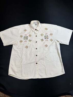 Jane Ashley Vintage Embroidered Short Sleeve Button-Down Shirt